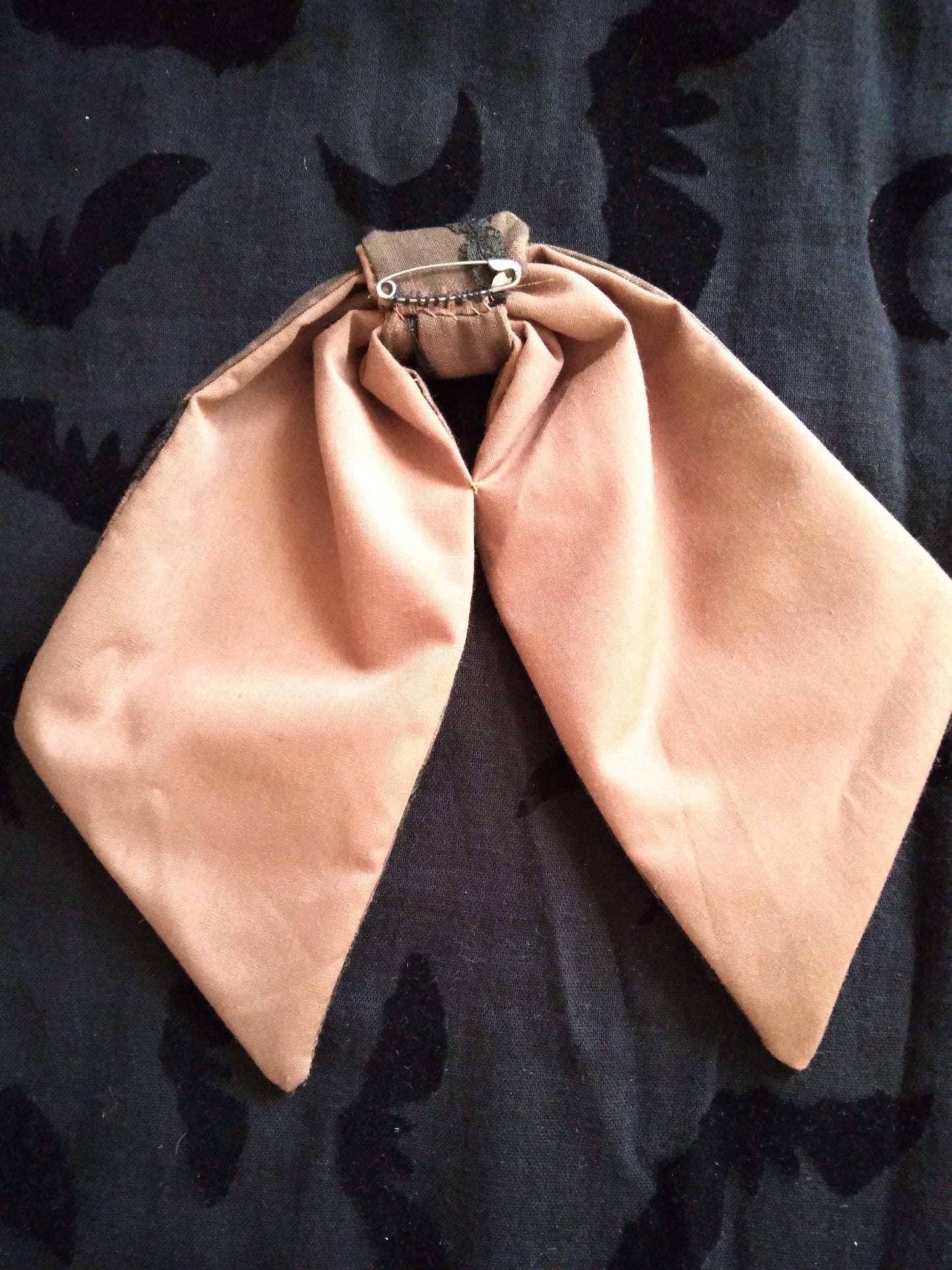 Bygone Jabot