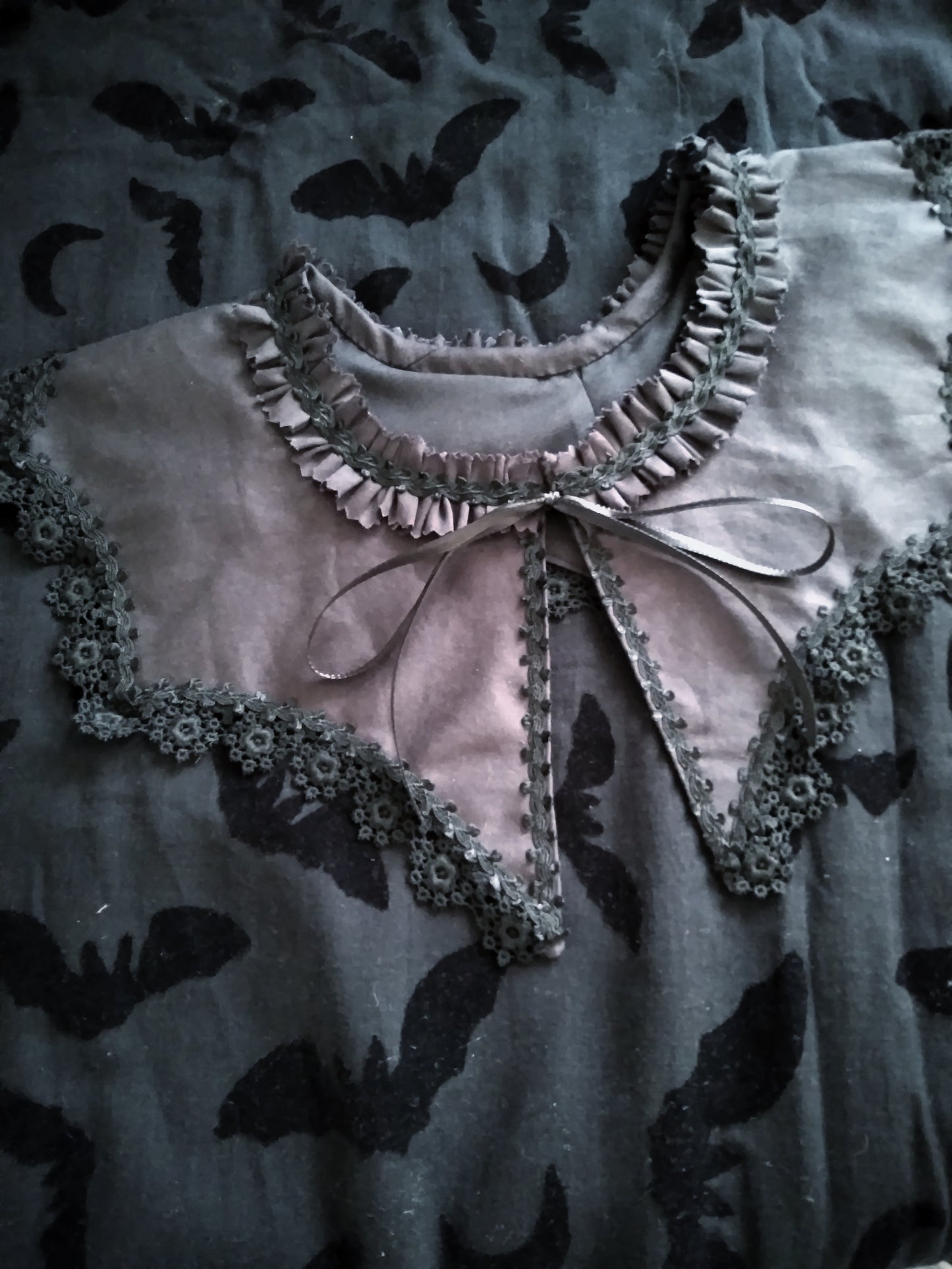 Alucard Batwing Collar