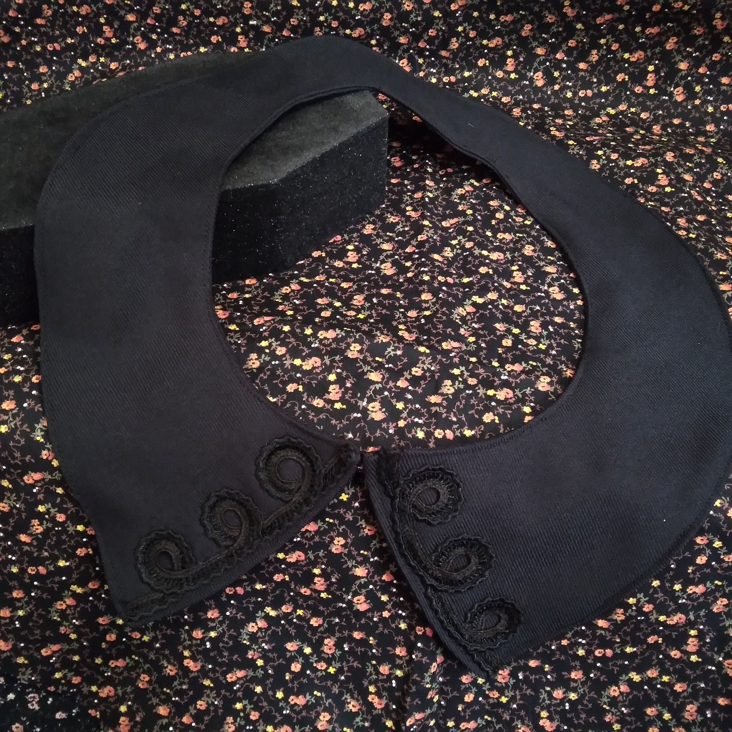 Morbid Belle Detachable Collar