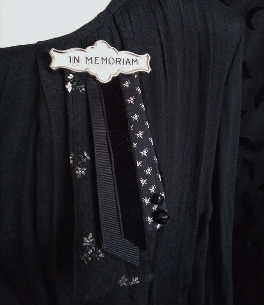 Mortus In Memoriam Brooch